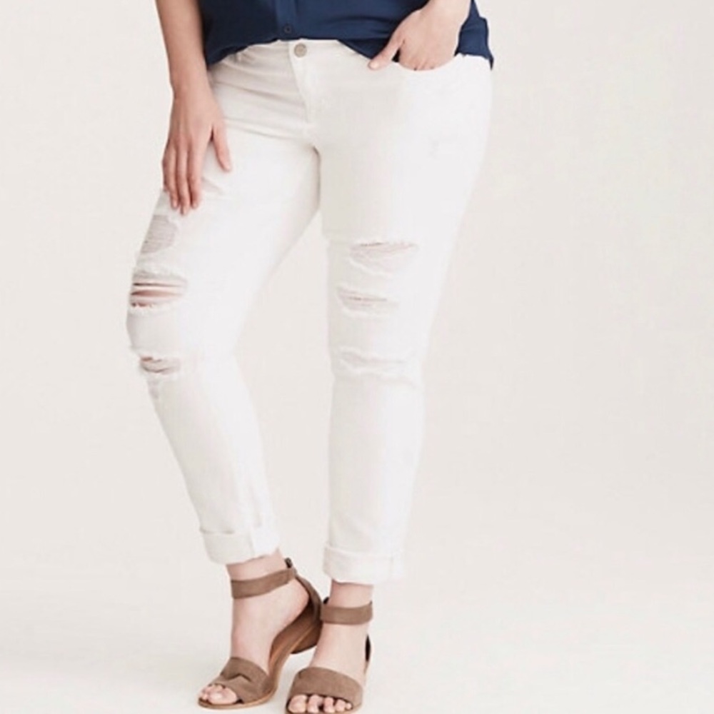 Torrid White Destroyed Distressed Skinny Stretch
